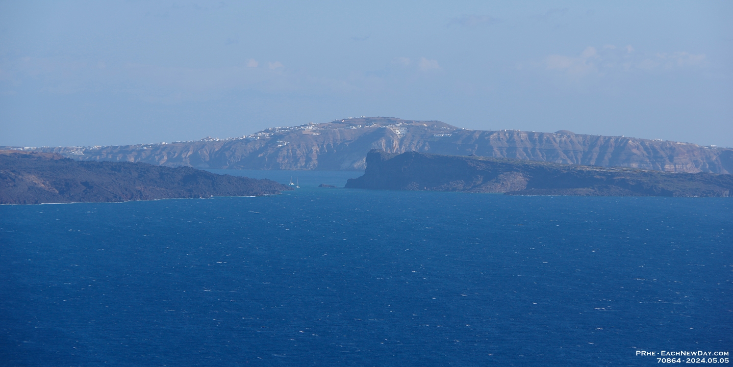 70864CrLeUsm - Footsteps of Paul - Santorini